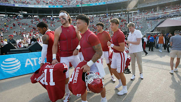 FB - Dillon Gabriel, Davis Beville, Texas Longhorns